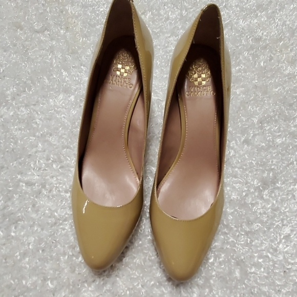 Vince Camuto Tan Patent Leather Platform Heels - Picture 2 of 4